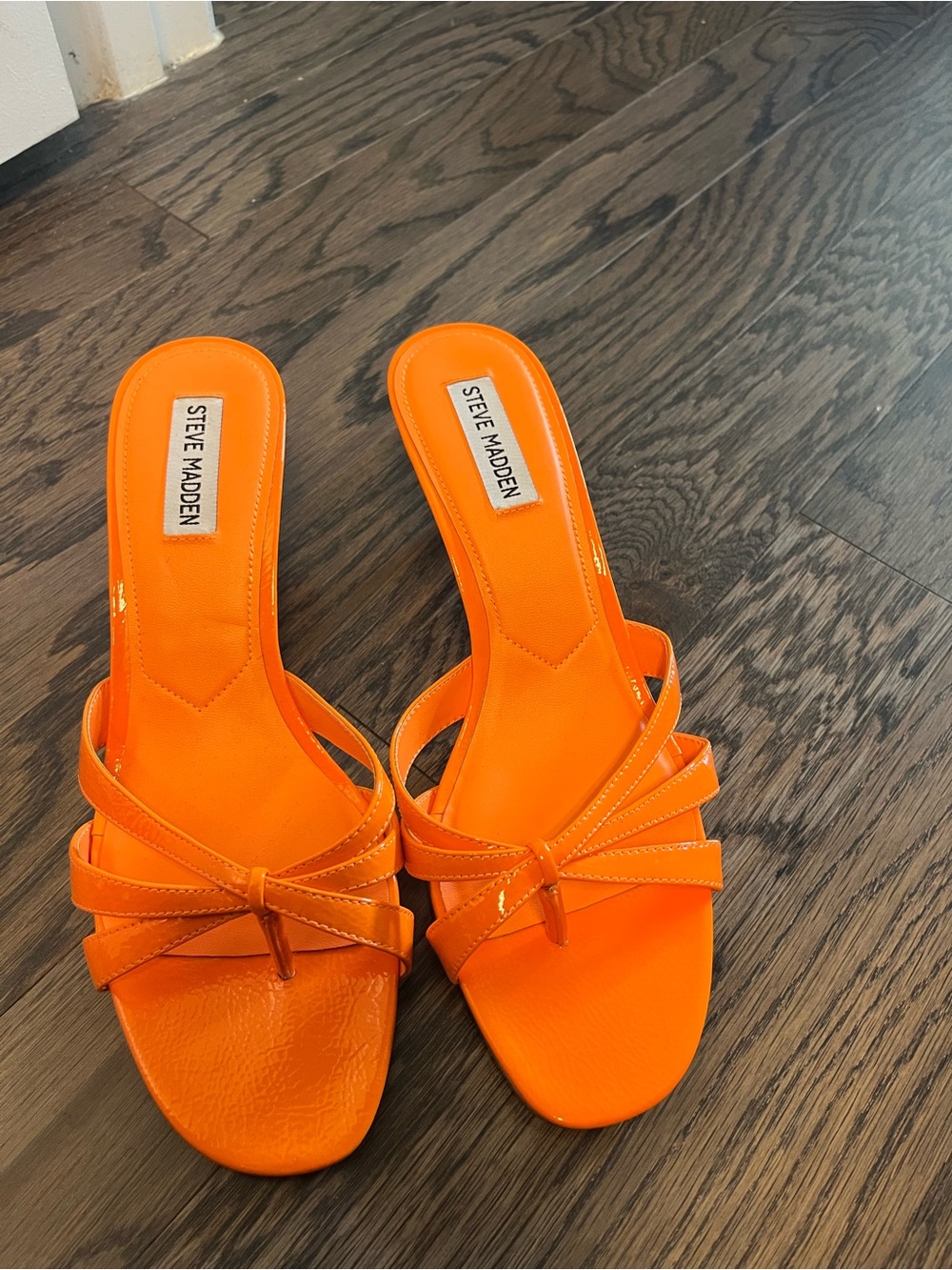 Steve Madden Orange Knot Kitten Heels